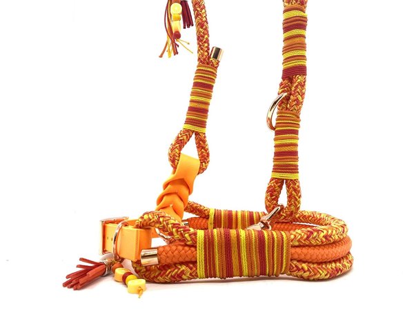 Verstellbares 3-Reihiges Halsband mit Biothaneverschluß und Leine im Set oder Einzeln „Juicy Orange“