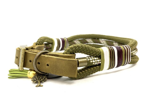 Verstellbares 3-Reihiges Halsband mit Lederverschluss und Leine im Set oder Einzeln „Scottish Tweet“