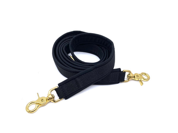 Handgefertigtes Softshellhalsband und Leine einzeln oder im Set „Black Gold“
